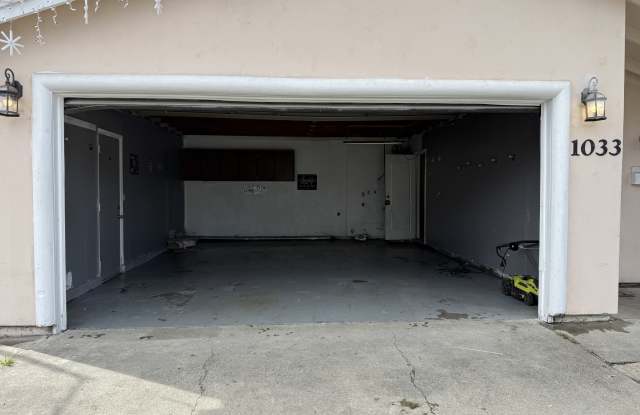 1033 Fremont Boulevard