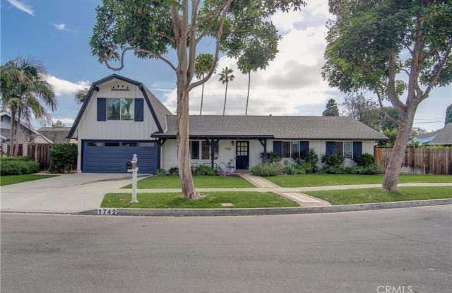 1742 Bayport Way - 1742 Bayport Way, Newport Beach, CA 92660