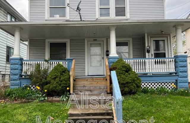 Photo of 3268 W 84 St