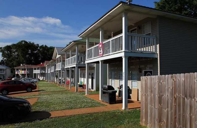 Sumner Place #17