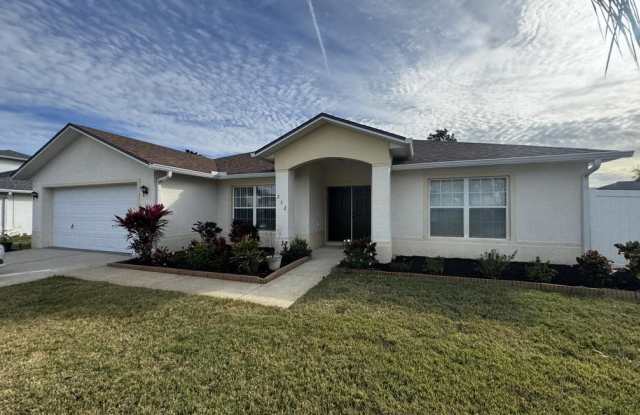 252 Fountain Lake Boulevard