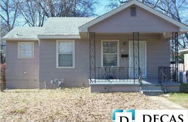 1424 18th Way SW - 1424 18th Way Southwest, Birmingham, AL 35211