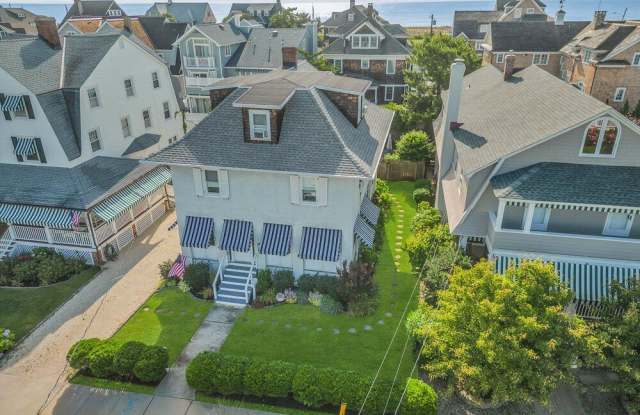 683 Main Avenue