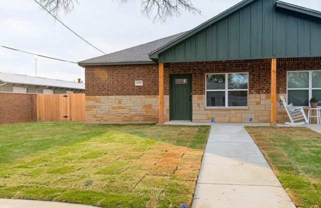 New Construction 3/2 Duplex