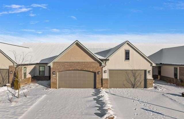 Photo of 1521 Tribute Drive