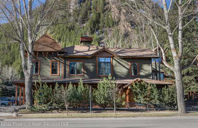 501 W Main Street unit: A-106