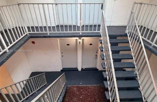 Photo of 7250 SW 94th Pl