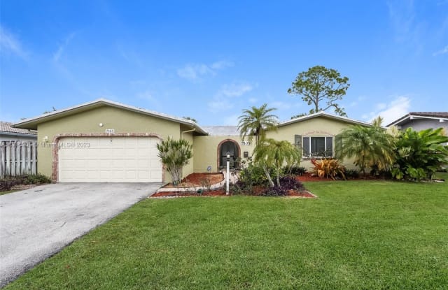 7505 NW 42nd St - 7505 Northwest 42nd Street, Coral Springs, FL 33065