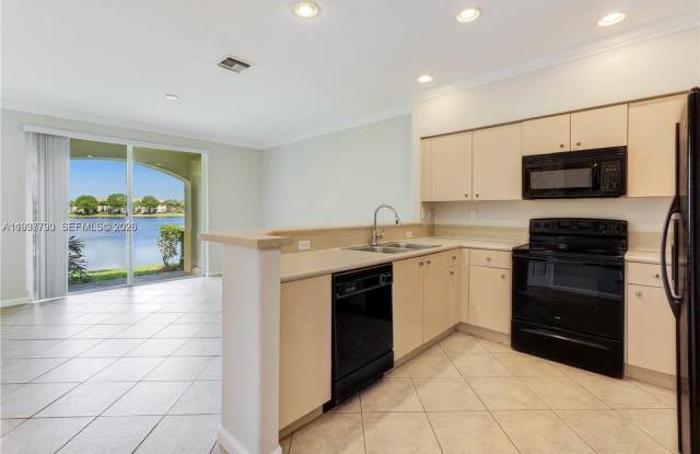 2830 SW 83rd Terrace 101, Miramar, FL 33025