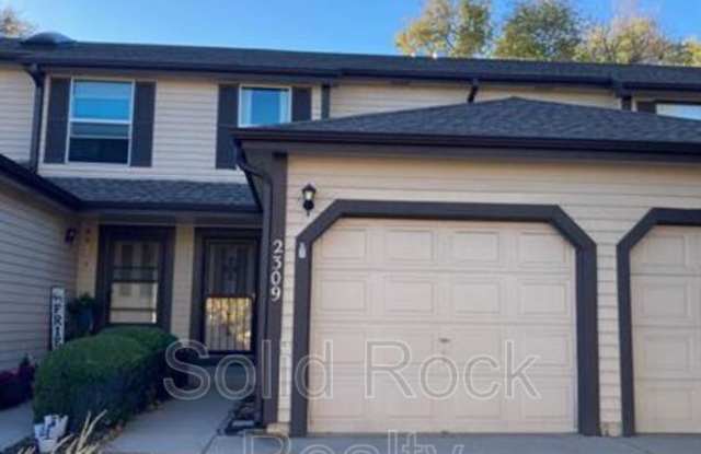 Photo of 2309 Lexington Village Ln