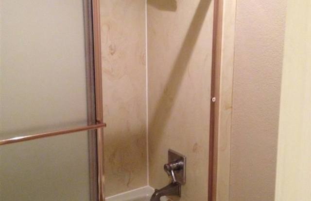 1602 Timber Creek Dr