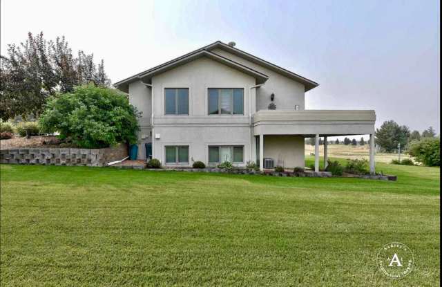 4126 Fox Ridge Dr - 4126 Fox Ridge Drive, Helena Valley Northeast, MT 59602