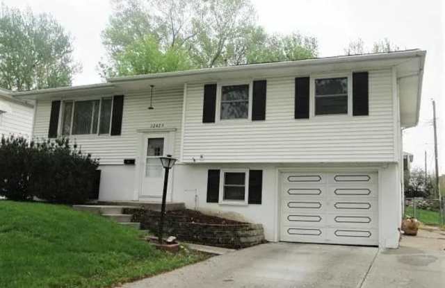 3 bedroom in Westwood Heights!