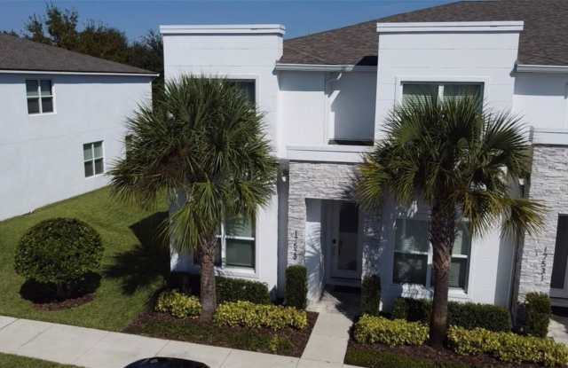 17529 HIDDEN FOREST DR