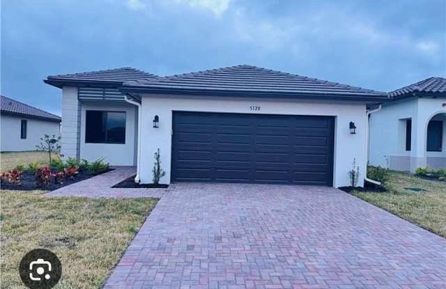 Photo of 5120 Nevola Ave