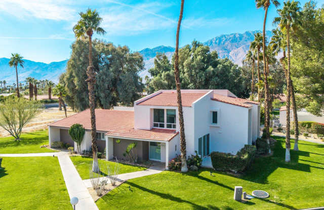 2521 N Whitewater Club Drive unit: A