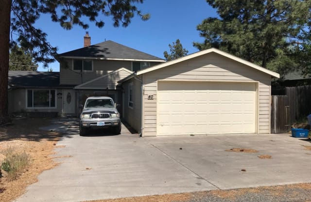 40 SE Taft Ave #2 - 40 Southeast Taft Avenue, Bend, OR 97702