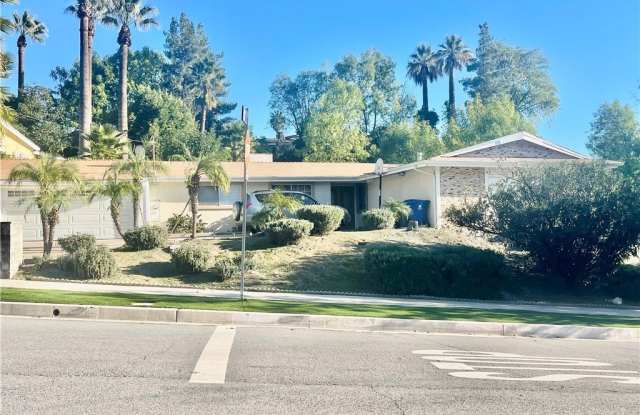 Photo of 5700 Kelvin