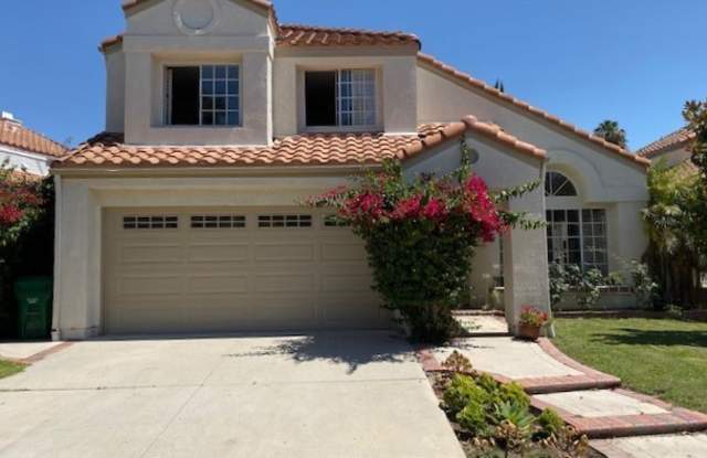 10 Trapani - 10 Trapani, Irvine, CA 92614