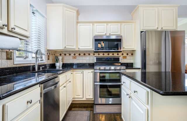 4715 Chokeberry Drive