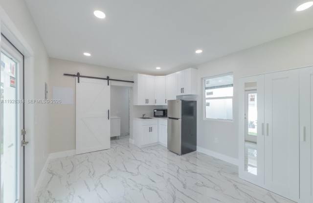 Photo of 3360 SW 24th Ter