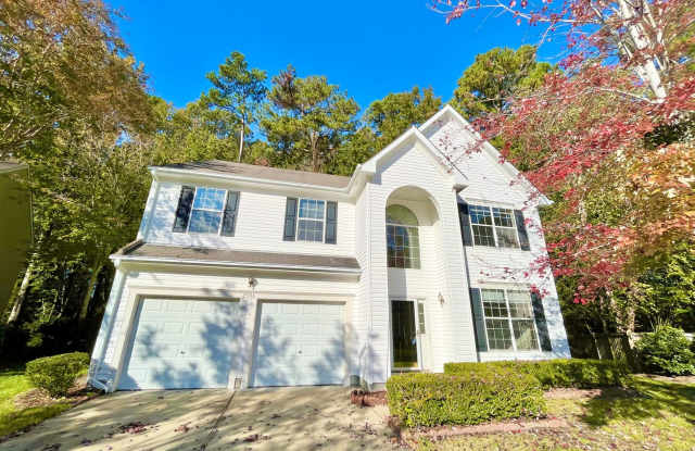 Spacious 4 Bedroom Home on Cul-de-sac in Castleton Virginia Beach!
