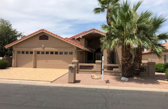 10926 E Chestnut - 10926 East Chestnut Drive, Sun Lakes, AZ 85248