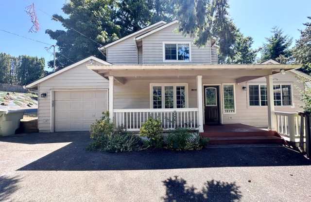 Photo of Gorgeous 3 Bed 2 Bath w/ Brand New Deck Patio Home in Cedar Hills! MOVE IN SPECIAL!