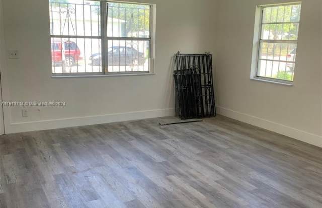 5300 NW 14th Ave