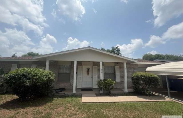 433 FAIRWIND DR.