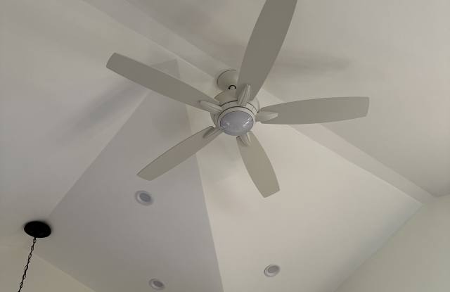 1719 Loma Vista Street