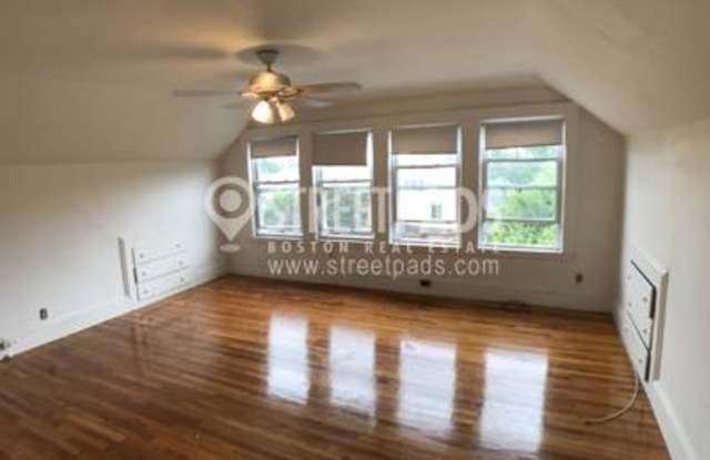 Photo of 44 Central St.