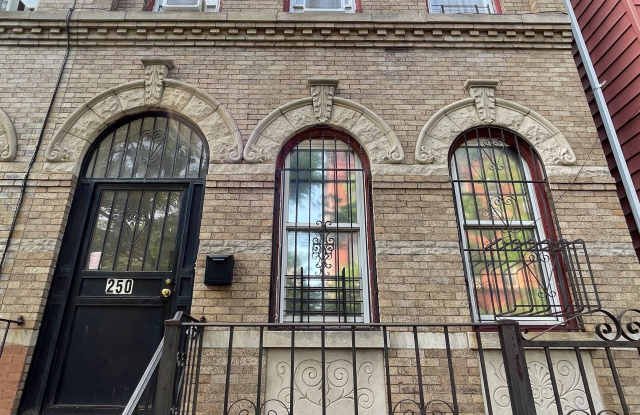 250 MacDougal Street