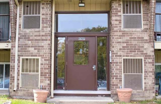 38255 Fairway Court unit: 77B