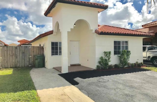 6977 W 31st Ave - 6977 West 31st Avenue, Hialeah, FL 33018