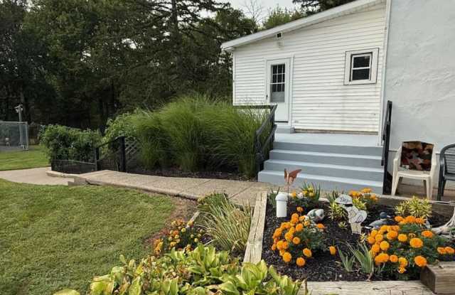 2220 OLD BETHLEHEM Pike unit: B