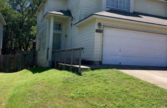 Photo of 843 Sagewood Trail