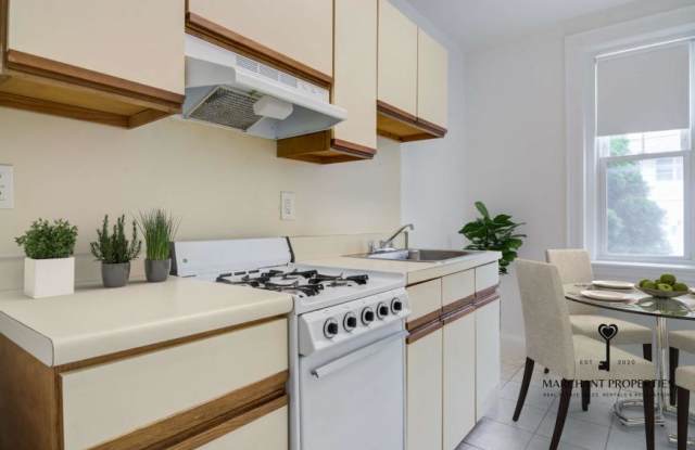 Photo of 96 Kilsyth Rd.