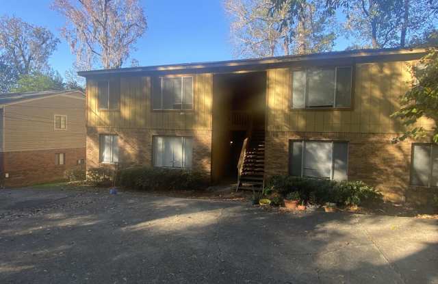 2220 Claremont Lane unit: B