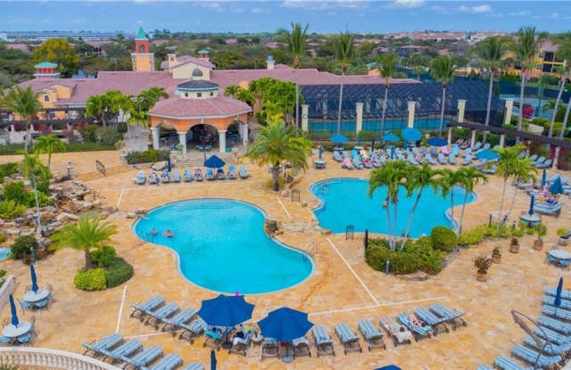 8641 Piazza Del Lago