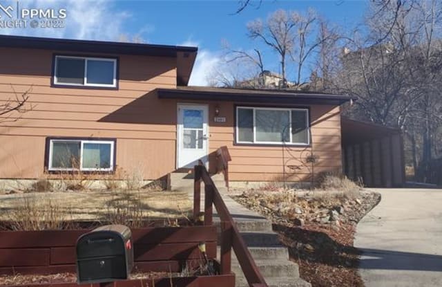 1401 N 25th Street - 1401 North 25th Street, Colorado Springs, CO 80904