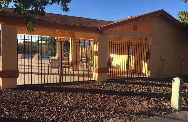 8180 N Streamside Ave