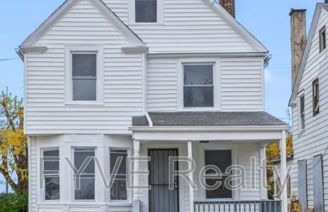 Photo of 2070 W 105th St