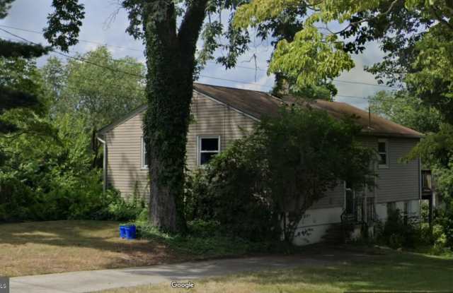 219 HAMILTON ROAD