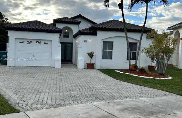820 NW 132 ct