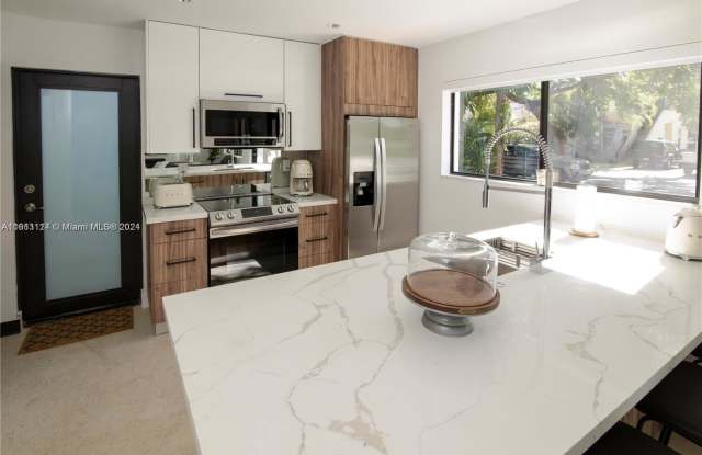 77 Northeast 43rd Street