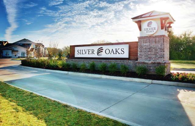 Photo of Silver Oaks