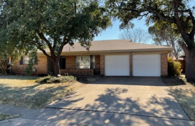 1533 Sweetbriar Dr - 1533 Sweetbriar Drive, Wichita Falls, TX 76302