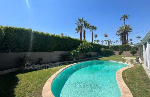 Photo of 1680 E Mesquite Ave