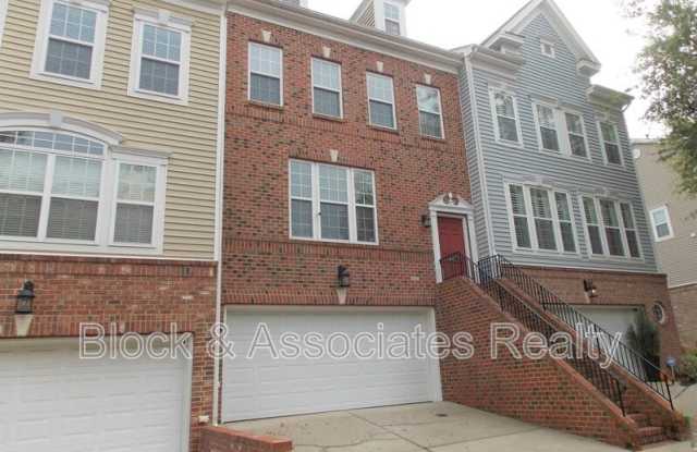 Photo of 4032 Abbey Park Way